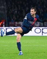 法比安代表巴黎连续49场法甲不败，创队史联赛连续不败场次新纪录