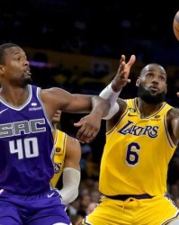 杏彩体育app-新湖人季前赛首战30分惨败，他们跟去年有何不一样