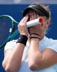 杏彩体育-女单半决赛留下最大悬案：阿尼西莫娃会成为第二个最大铺路工？