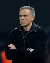 杏彩体育官网-巴黎本赛季联赛首次客场输球，连续39个联赛客场不败纪录告终